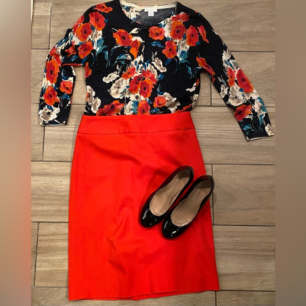 Banana Republic Stretch Mini Skirt